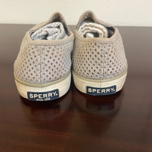 Sperry waterproof boat shoes - Picture 3 of 6